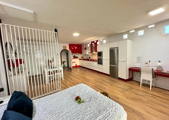 Апартаменты Black Loft Тельде