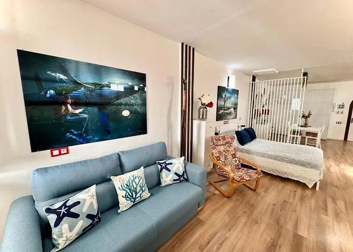 Black Loft Apartman Telde